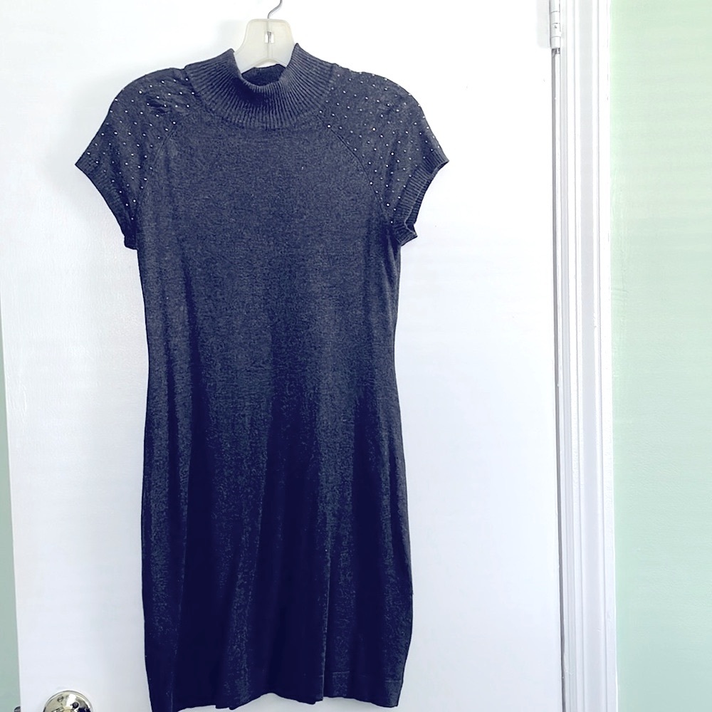 Apt 9 Ladies Dress Size Medium. Grey With Shiny Gems On The Shoulders.